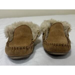 Minnetonka Little Girls Size 7 Charley Tan Brown Leather Moccasin Slippers